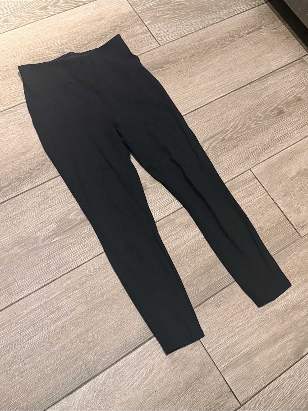 Old Navy Black High-Rise Skinny Stevie Ponte Leggings (SE)